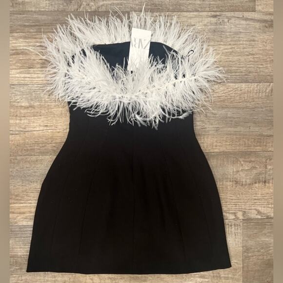 ZARA Strapless Feather Trim Black Mini Dress 🖤✨🤍 | Size M | NWT | RARE - Picture 16 of 16